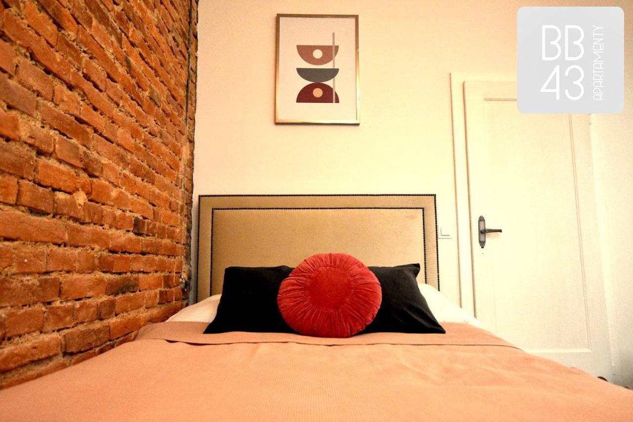 Apartamenty Bb43 Bielsko-Biała Exterior photo